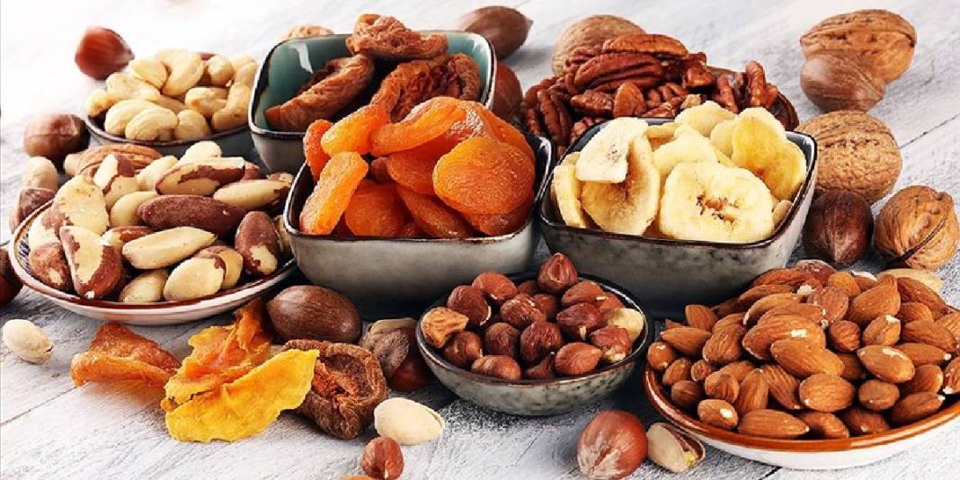 Küçük ama etkili! Her sabah bir avuçla mucizeyi yakalayın: Kalp ve kanser düşmanı doğal güç! 4